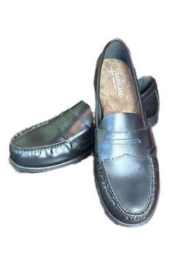 Eastland Women's Classic II Penny Loafers in Black Leather, 9.5N